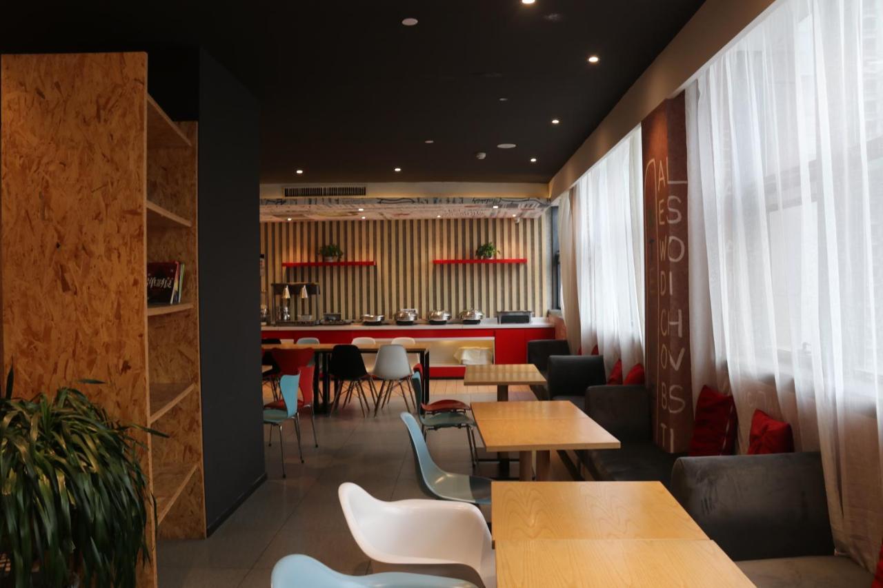 Ibis Chengdu Sm Square Exterior foto